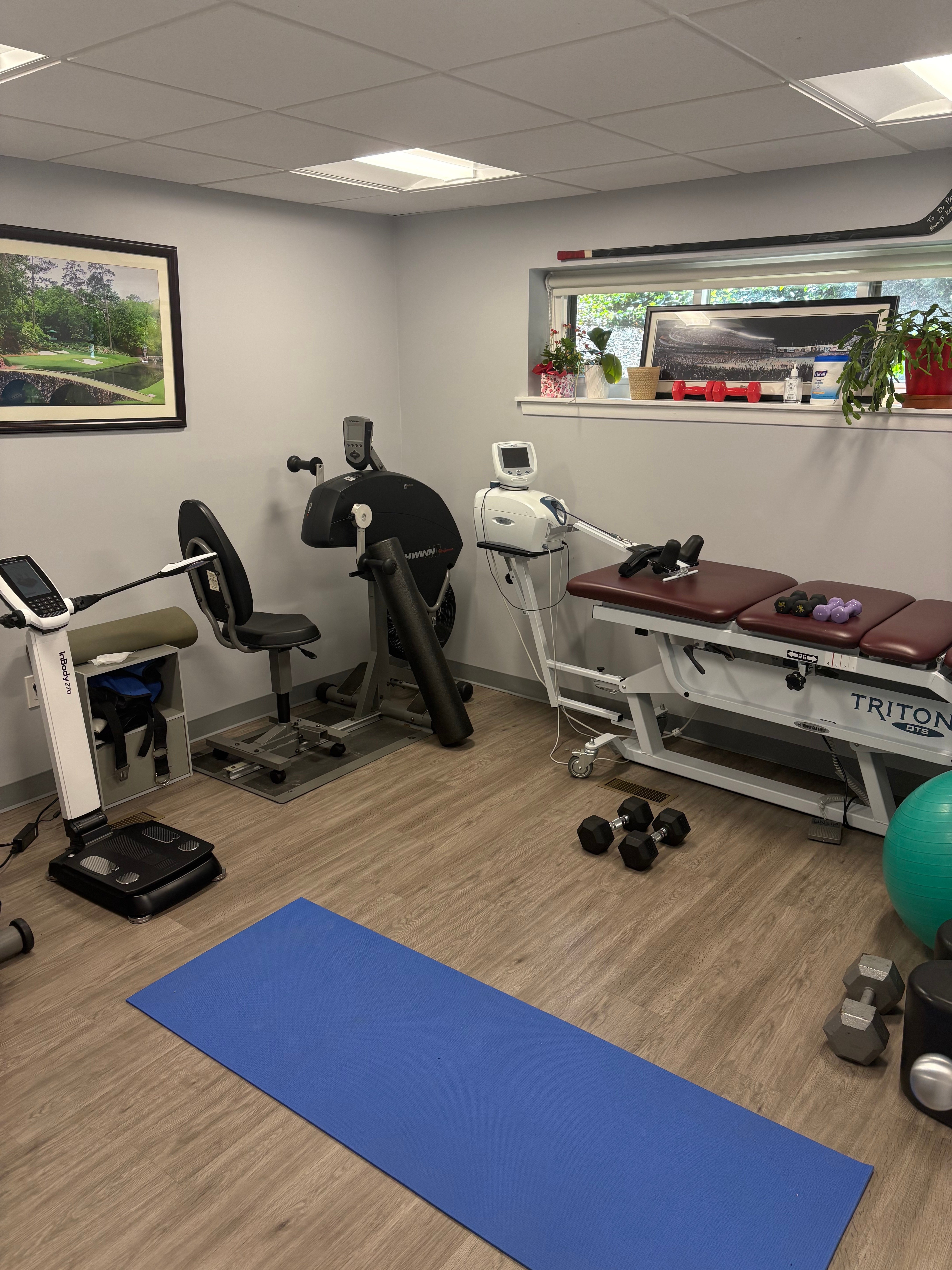 Rehabilitation and exercise room with equipment