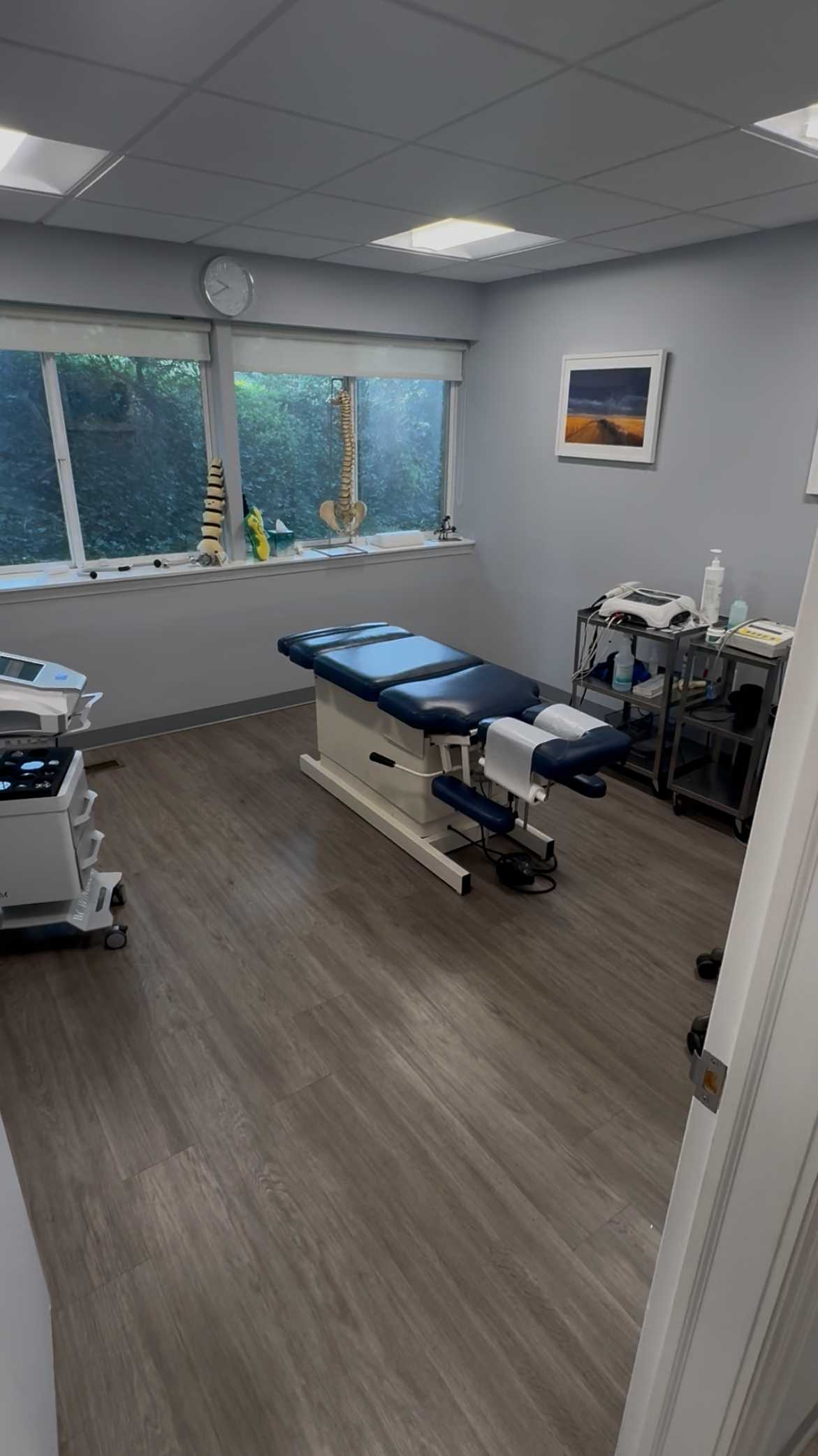 Chiropractic treatment room